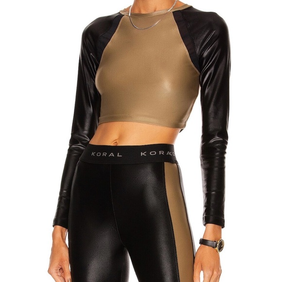 Koral Tan and Cream Raglan Crop Top - Picture 6 of 8